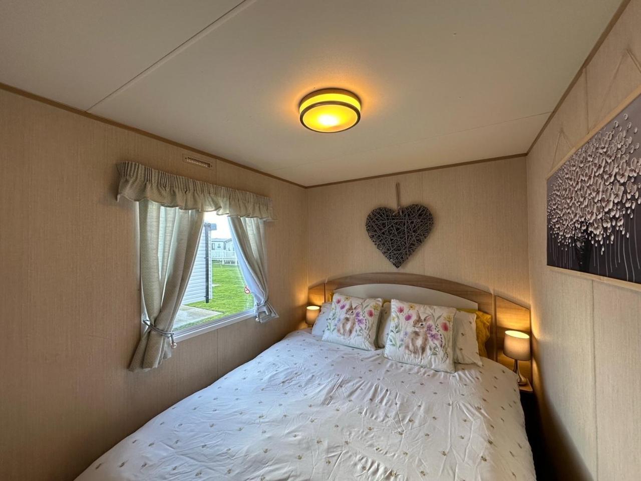 Beautiful 3-bedroomed In Дом отдыха *