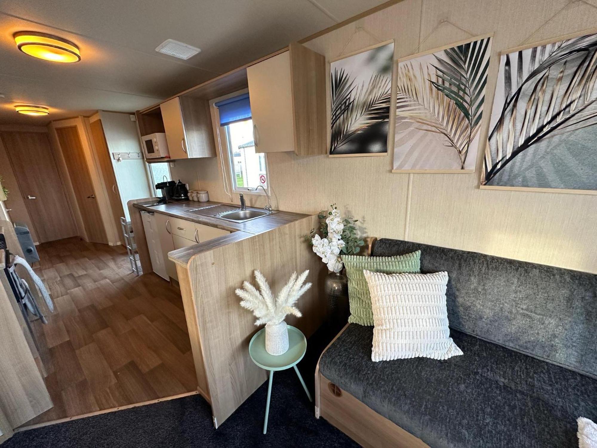 Beautiful 3-bedroomed In Дом отдыха